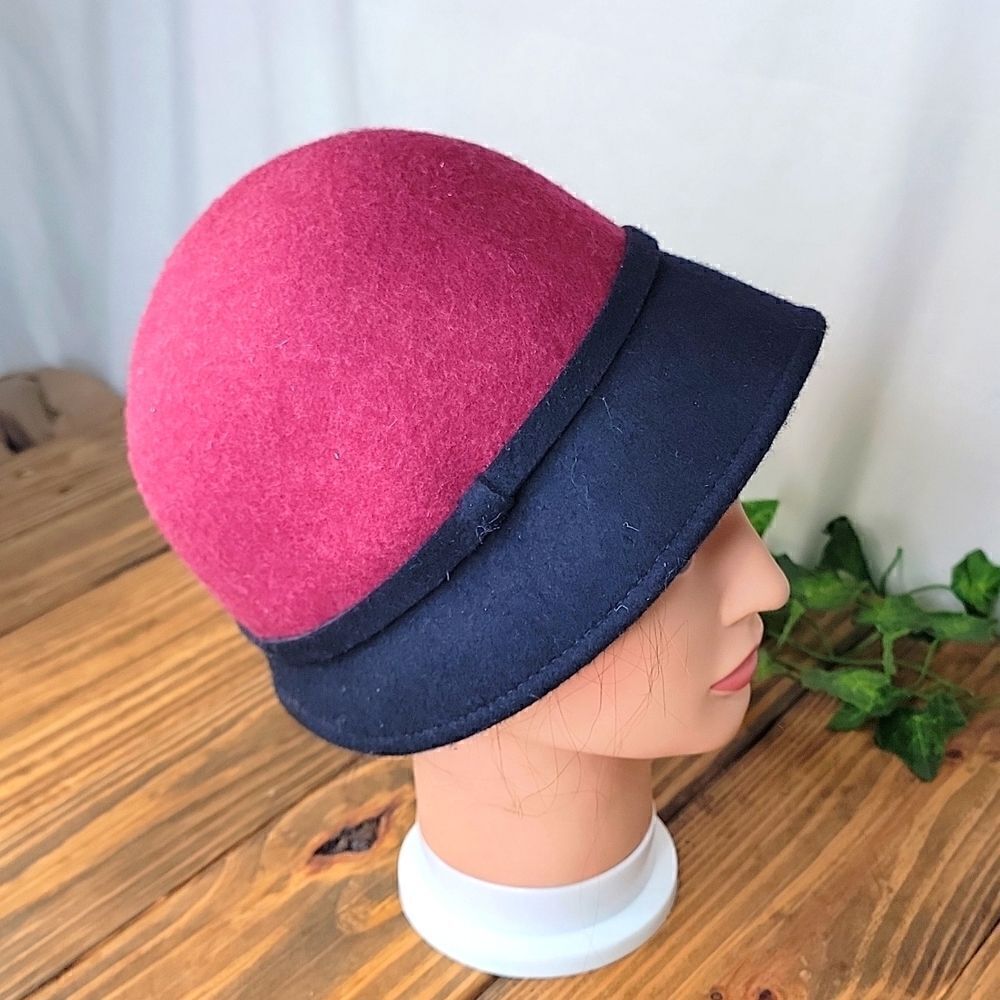 Madison 88. 100% Wool. Ladies Fedora. New York City. OSFA. EUC